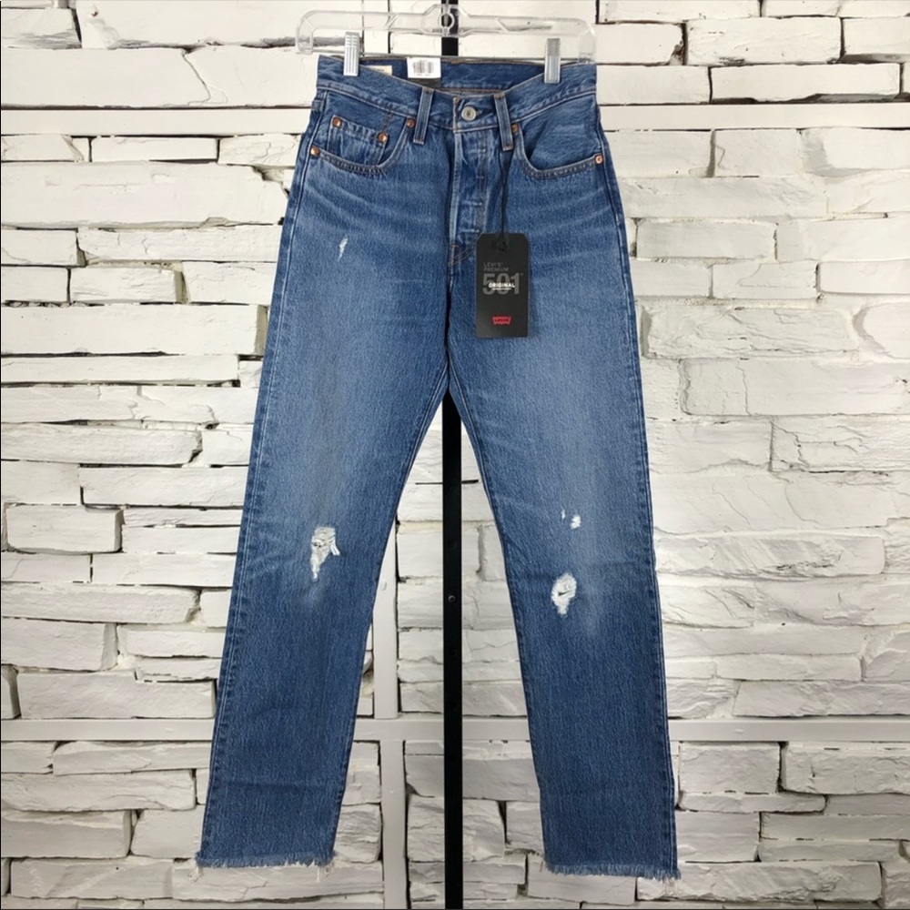 Levi’s Straight Jeans